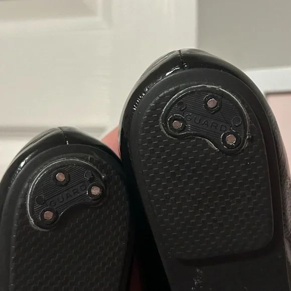 Women’s Shoes Designer Brand Coach London Black Patent Leather Flats Size 6.5 - Picture 10 of 10